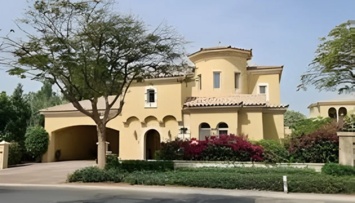 Cons of Living in Dubai Creek Club Villas